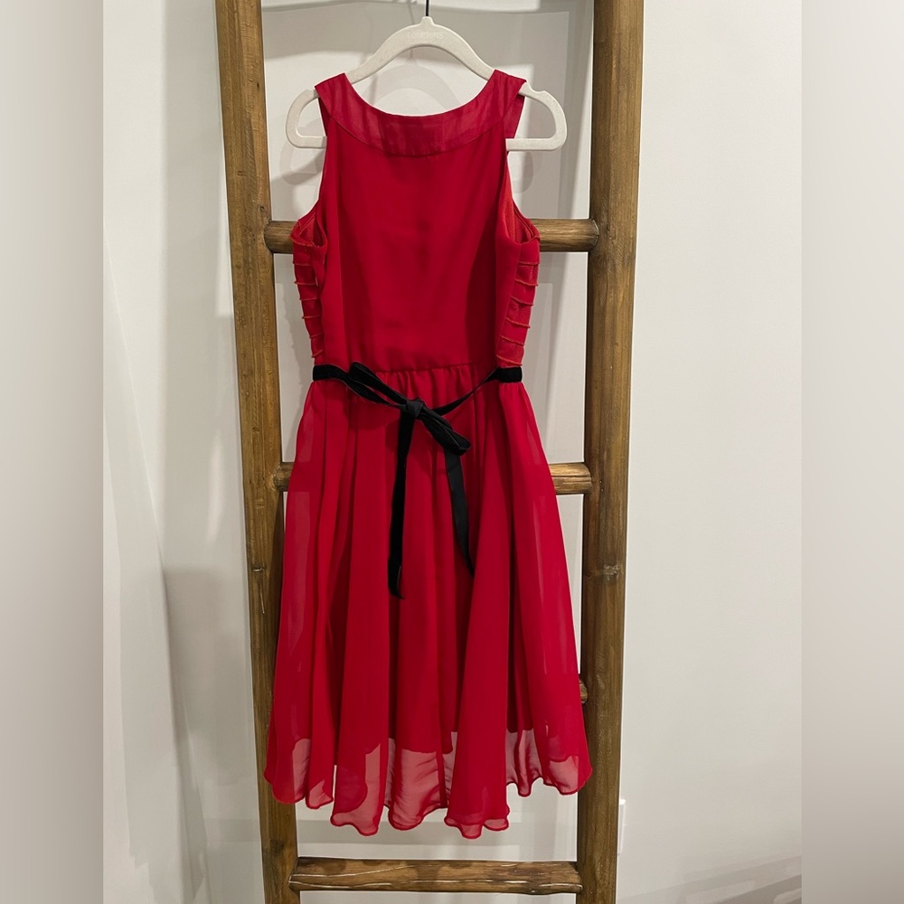 Beautiful Girls Dress with Crystal Detail - Picture 2 of 4